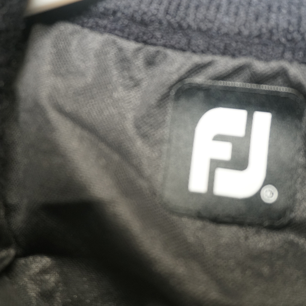 FJ - Picture 3 of 3